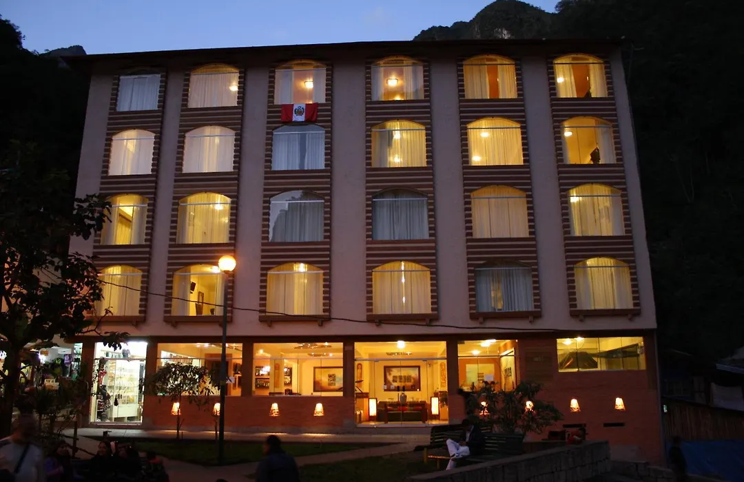 Hotel Taypikala Machupicchu-1